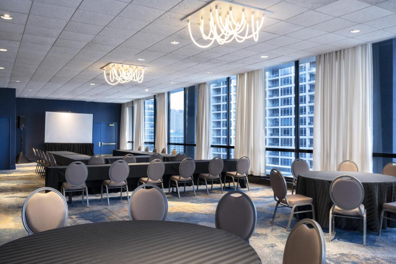 Voco Chicago Downtown - Riverwalk By Ihg エクステリア 写真