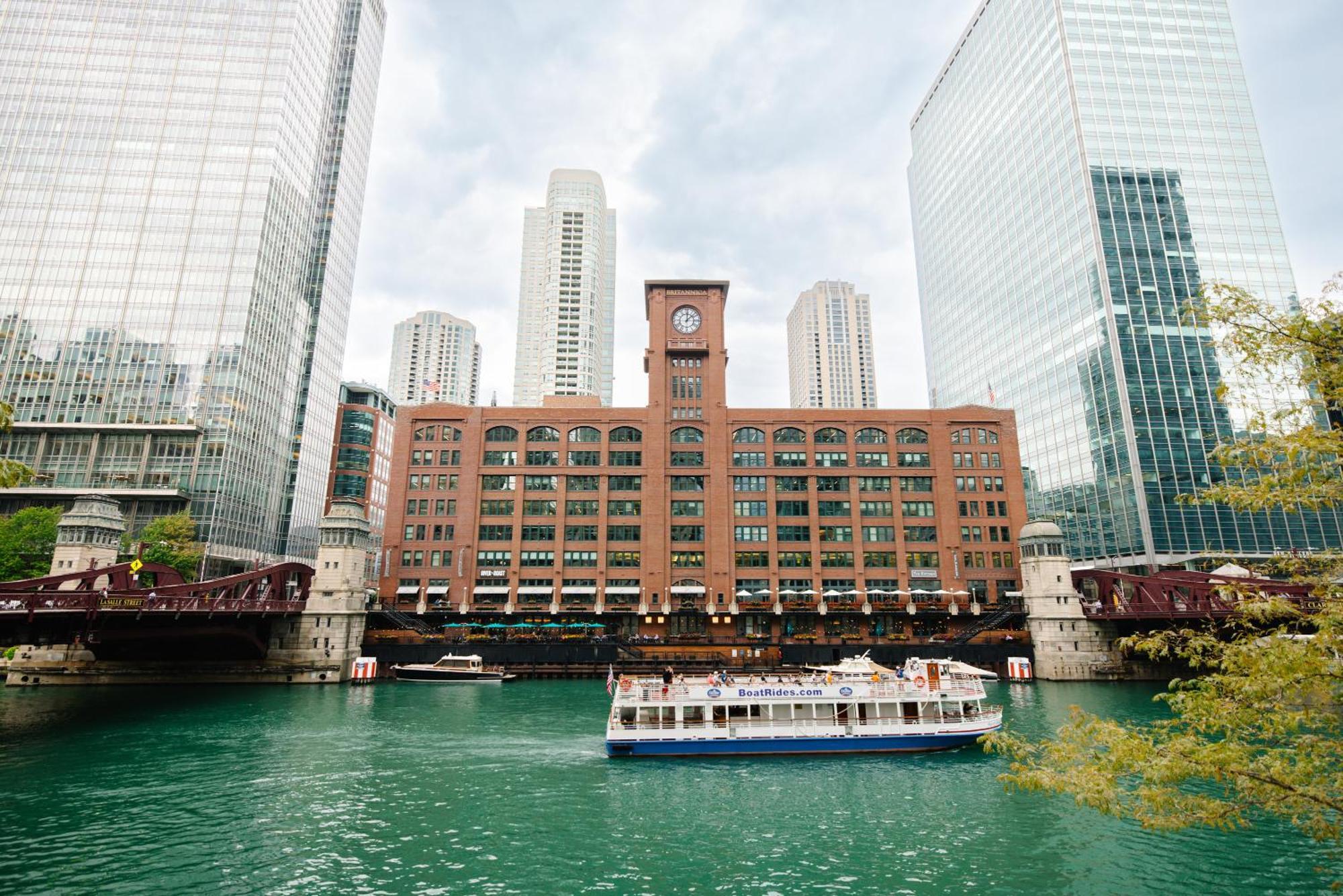 Voco Chicago Downtown - Riverwalk By Ihg エクステリア 写真